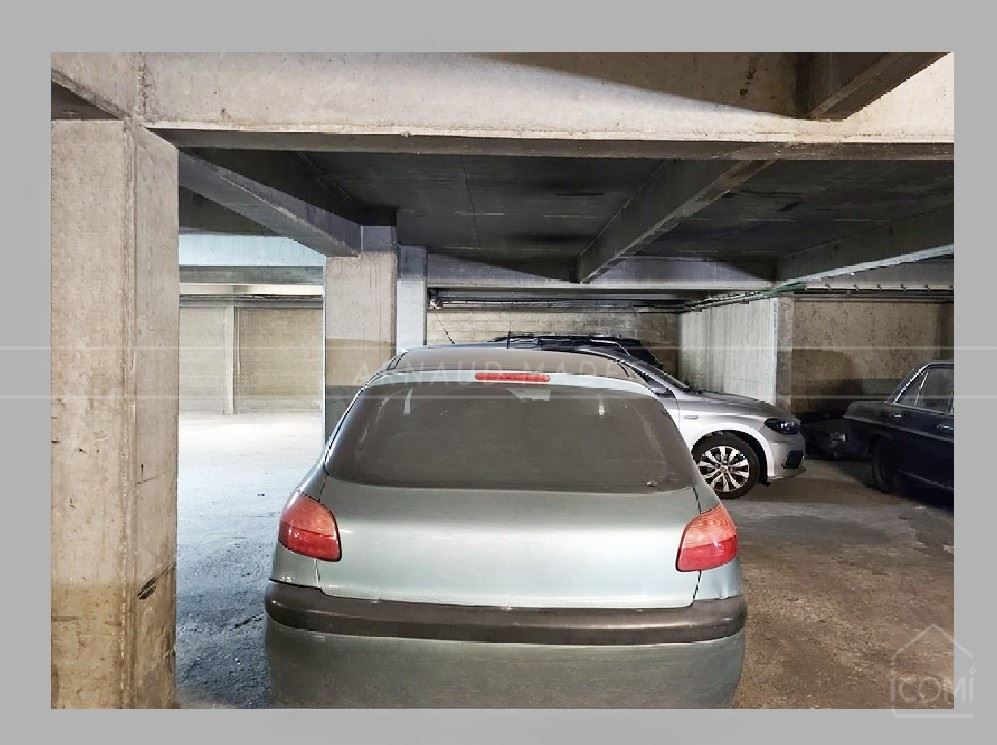 PARKING 1ER SOUS SOL - RESIDENCE SECURISEE - PORTE AUTOMATIQUE - GARDIEN photo 4